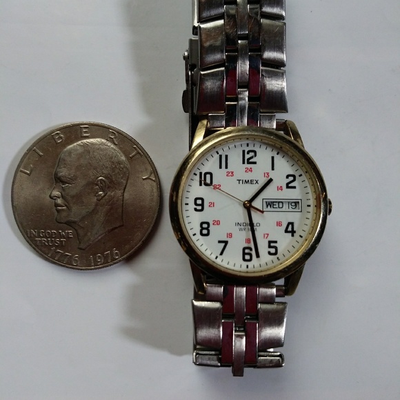 Men's Timex watch - Picture 3 of 6